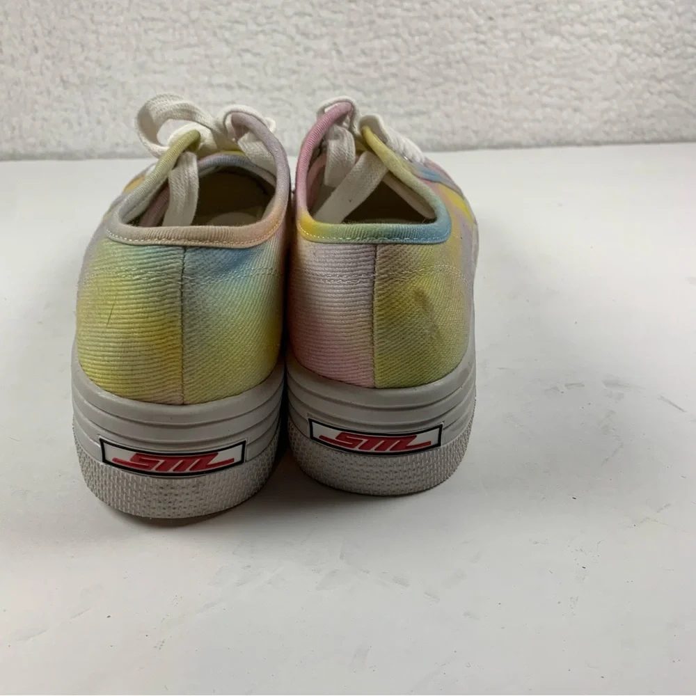 Steve Madden Womens Bobbi30 Platform Sneaker Tie Dye 7.5 M NWOB Flaw Scuffs 7137